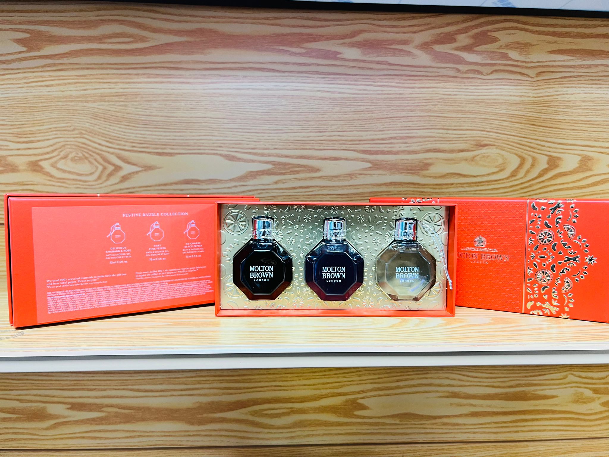 Molton Brown 3pcs Gift Set