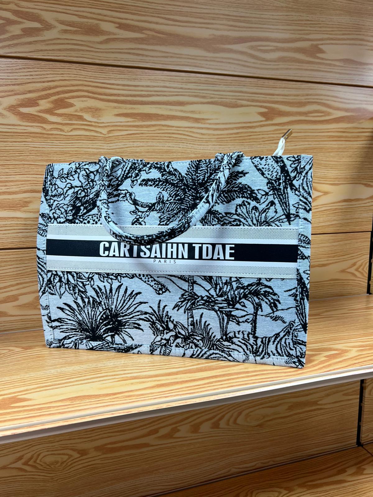 Important Tote Bags for women