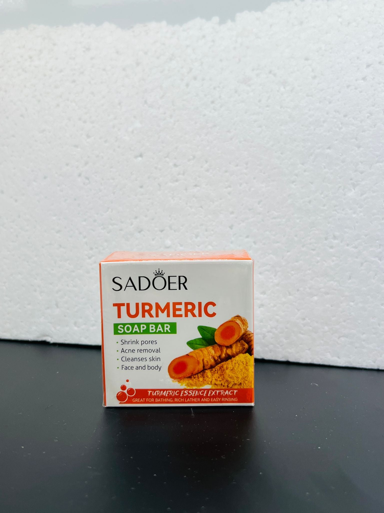 Sadoer Turmeric Soap